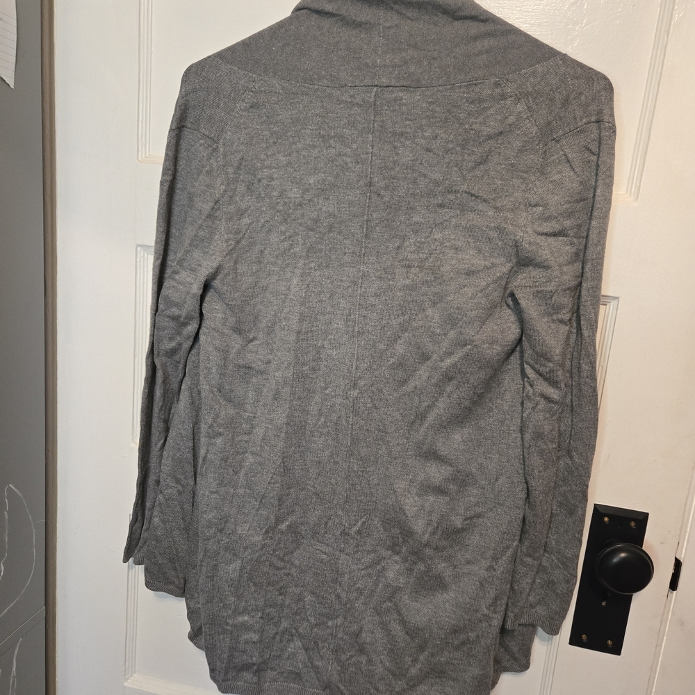 Zara Women's Gray Cardigan Sweater - Picture 4 of 4